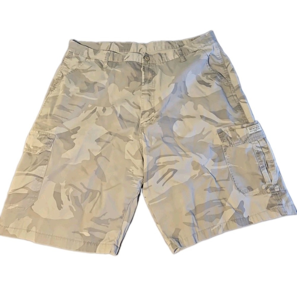 Wrangler Cargo Shorts Mens 42 White Snow Camo 100% Cotton Multi Pockets Baggy